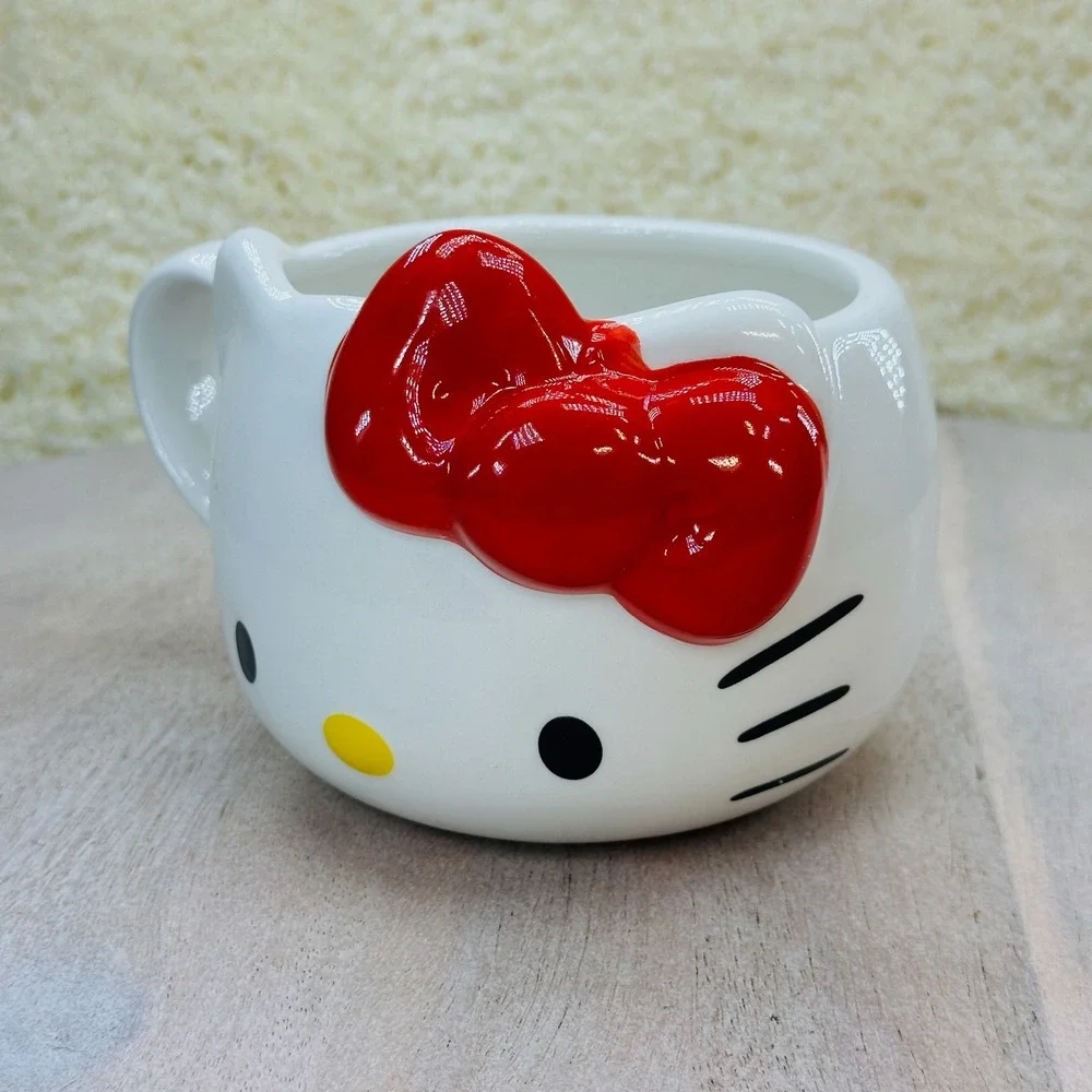 Hello Kitty 3D Sculpted Ceramic Mug Silver Buffalo Sanrio White Red SMGKTY2323 - Picture 14 of 15